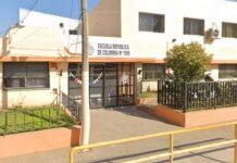 Dictaron la prisión preventiva para el portero de una escuela que abusó de un alumno y mostró pornografía a otros seis