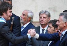 En Casa Rosada desestiman las críticas de Mauricio Macri y le bajan el precio a su influencia