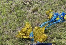 La camiseta que Boca Juniors lanzó al cielo en el homenaje a Miguel Russo apareció en un pueblo de Uruguay