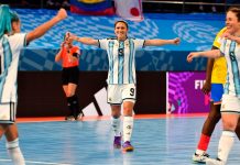 Argentina goleó 4-1 a Colombia y se clasificó a las semifinales del primer Mundial de futsal femenino
